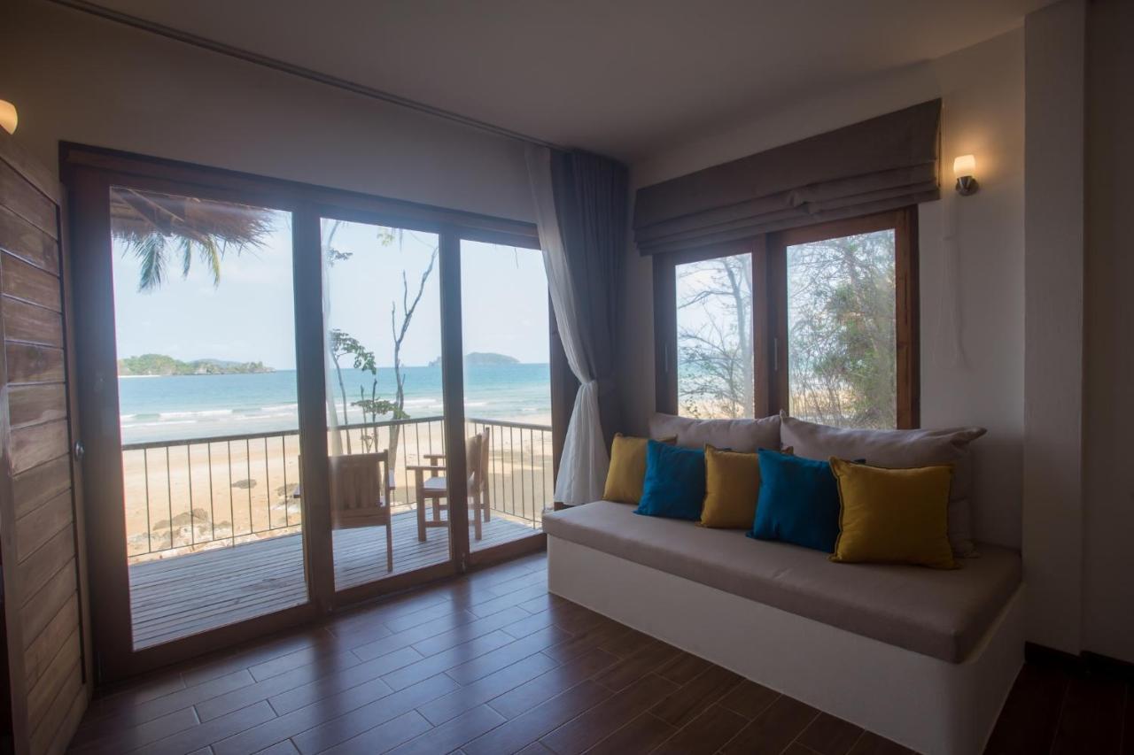 The Nest Private Beach Resort Chumphon Esterno foto