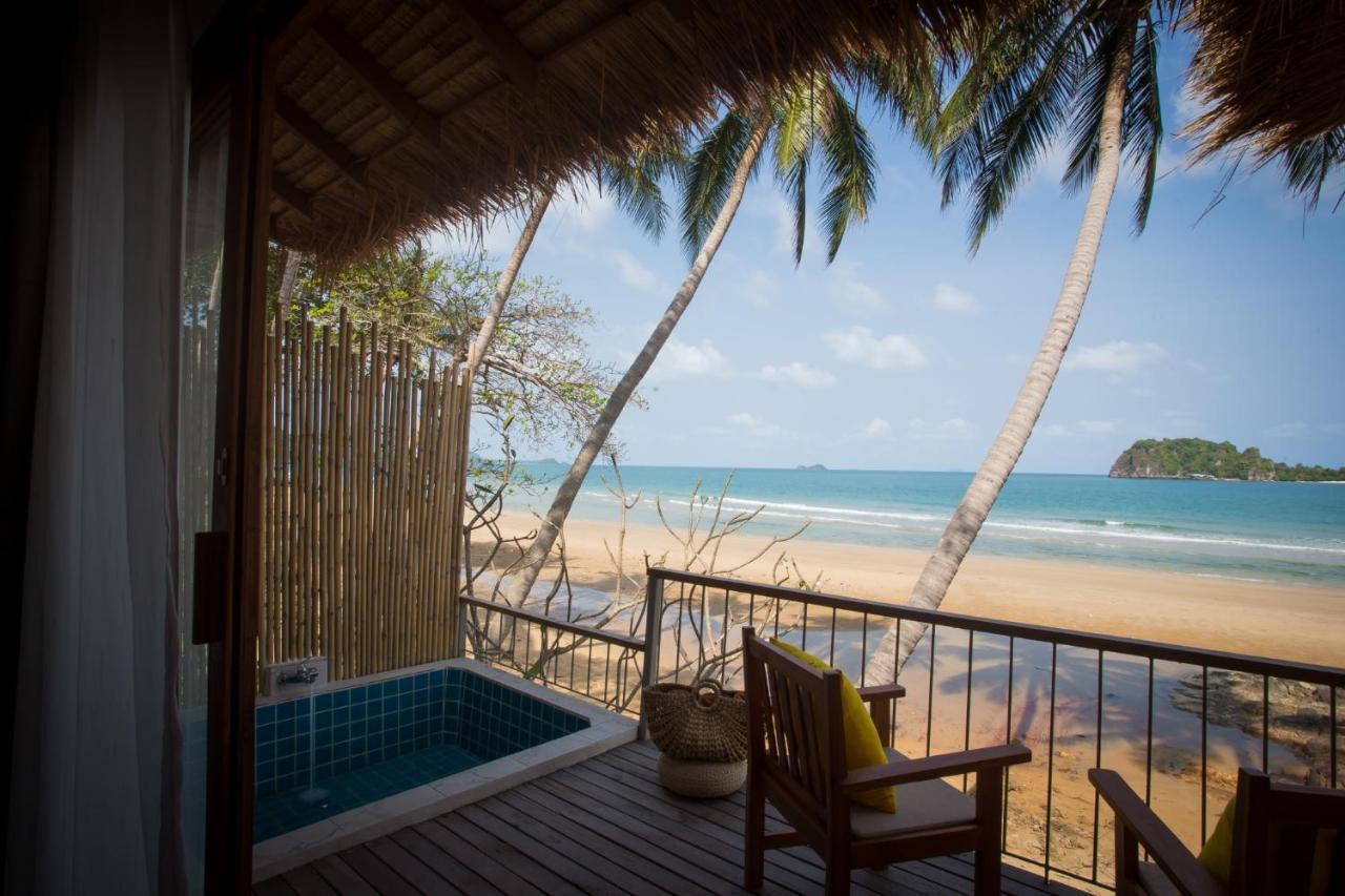 The Nest Private Beach Resort Chumphon Esterno foto